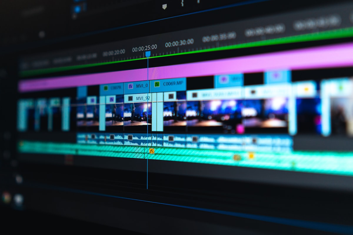 動画1000万時間の学習データが研究公開　士業が読む著作権の4論点